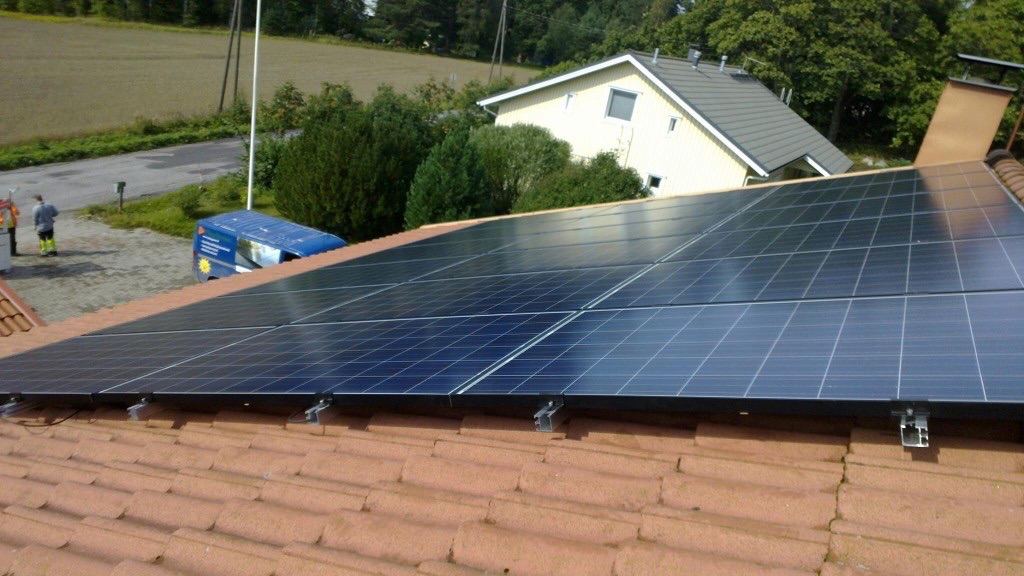 aurinkosähkö playgreen